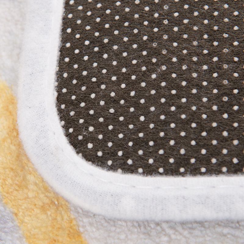 Contemporary Checkered Pattern Carpet Polyester Indoor Rug Pet Friendly Area Rug for Home Decoration