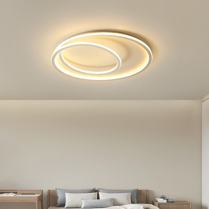 White Circle Ceiling Light Fixture Modern Style LED Metal Close to Ceiling Lamp
