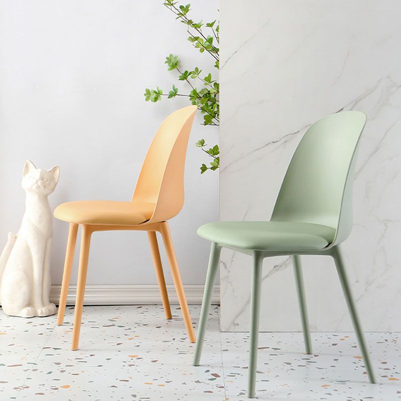 Silla lateral escandinava de plástico sin brazos, silla con respaldo sólido para el hogar