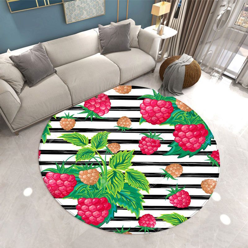 Round Strawberry Print Carpet Polyester Modern Rug Stain Resistant Indoor Carpet for Home Decoration