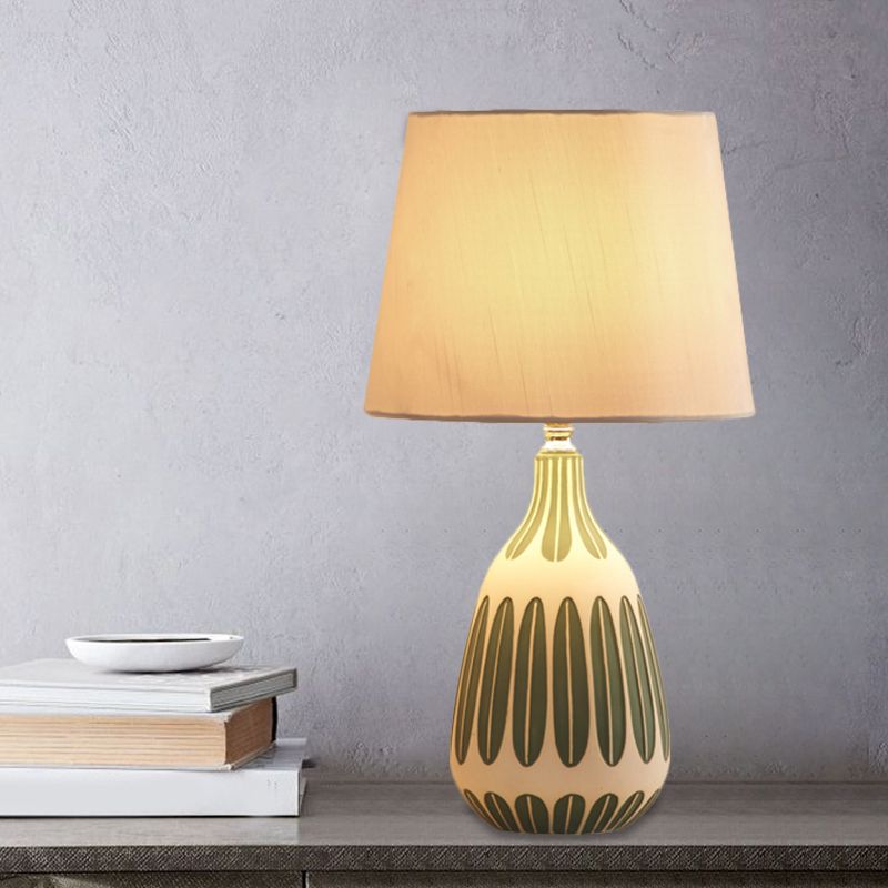 Scandinavo 1 tavolo da testa chiaro rosa/verde/viola lampada da comodino con tonalità in tessuto per letto