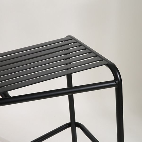 Square Industrial Bar Table Set 1/2 Pieces Counter Table with Iron High Stools