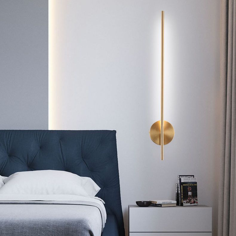 Lámpara de pared lineal de cobre dorada. Lámpara de apliques contemporánea para sala de estar