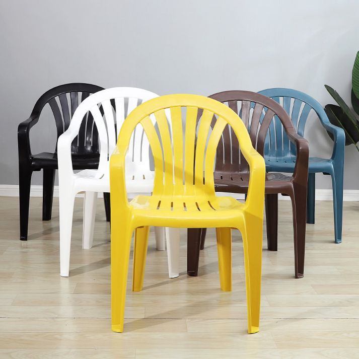 Silla lateral de plástico contemporánea con respaldo Windsor, silla lateral apilable para uso doméstico