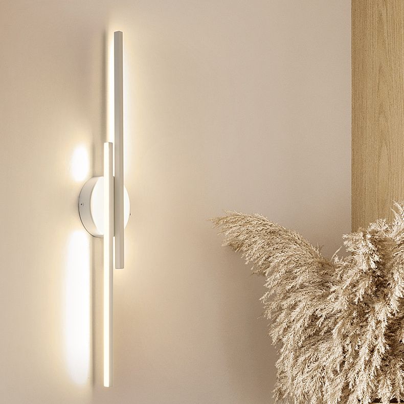Modern Minimalist Style Linear Sconce Light Fixtures Metal 2 Lights Wall Lighting