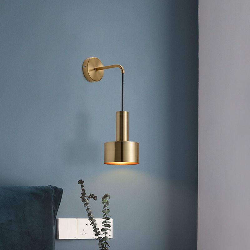 Lámpara dorada de pared de la pared posmoderna de pared montada de pared para el dormitorio