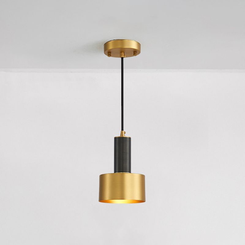 1 léger pendentif suspension de style postmoderne éclairage suspendu en métal pour le salon