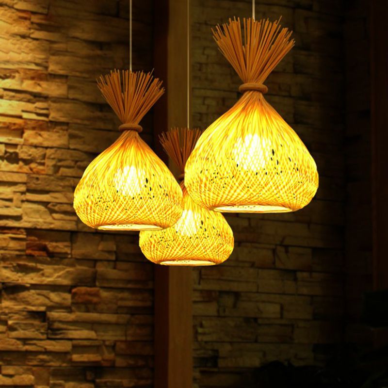 Onion Shaped Dining Room Pendant Bamboo Single-Bulb Asian Hanging Light in Beige