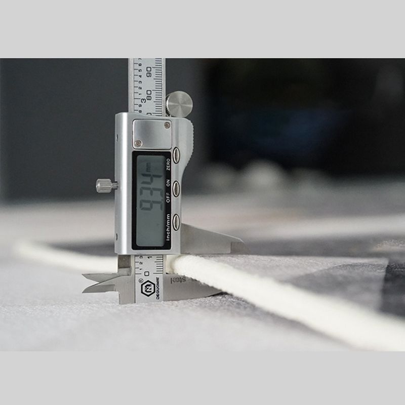 Simple Solid Color Comfort Rug Polyester Stripe Printing Area Rug Non-Slip Backing Carpet for Living Room