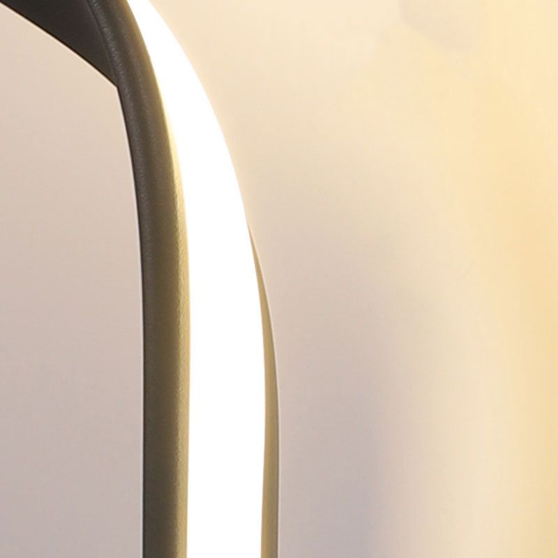 Modern Unique Shape Wall Light Fixture Wall Mounted Lighting in Black for Bedroom