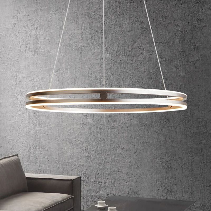 Luce a ciondolo circolare oro Postmoderno lampadario in metallo a LED per sala da pranzo