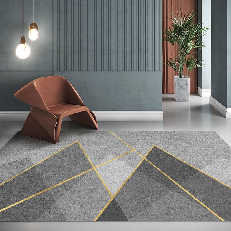 Grey Minimalist Triangle Design Rug Contemporary Stylish Polyester Area Carpet Stain Resistant Carpet for Home Decoration