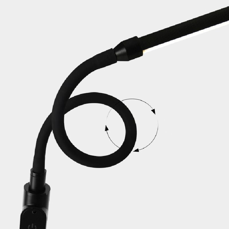 Style moderne linéaire lampe de nuit en métal 1 lumière de table lumineuse pour l'étude