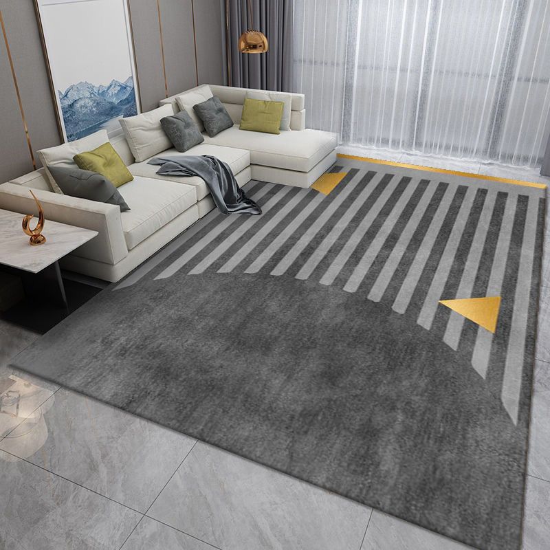 Dark Gray Striped Rug Polyester Modern Indoor Rug Washable Rug for Home Decoration