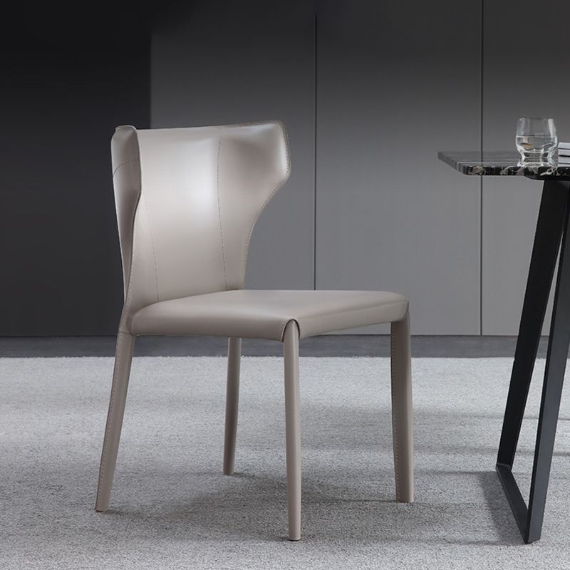 Silla lateral con respaldo lateral para restaurante, estilo diseñador, silla de comedor de cuero