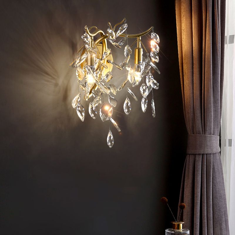 Gold Metal Modern Wall Sconce Geometric Shape Wall Light with Crystal Shade for Bedroom