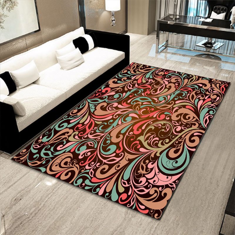 Tapis à imprimé en mosaïque à fleurs multicolo