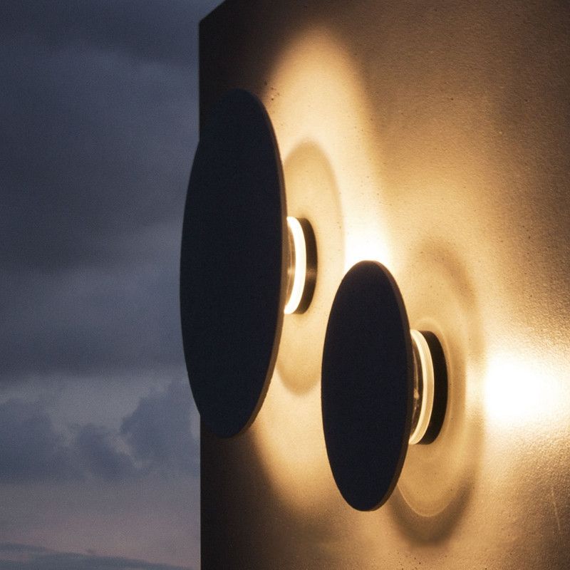 Modern Metal Wall Sconce Circle Shape Wall Light with Stone Shade for Bedroom