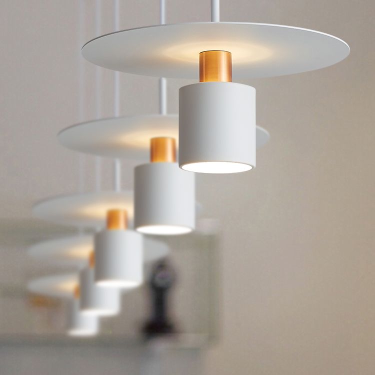 Smeedijzeren hanglamp in moderne artistieke stijl cilindrische binnenhangende lamp