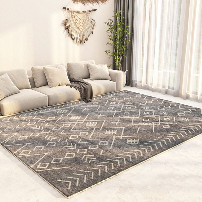 Beige Graphic Rug Polyester Modern Indoor Rug Washable Rug for Living Room