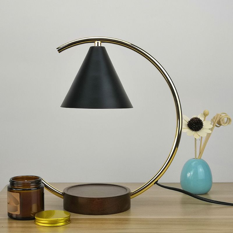 Nordic Style Iron Table Lamp Arc Shape Desk Light for Bedroom (Candle Not Included)