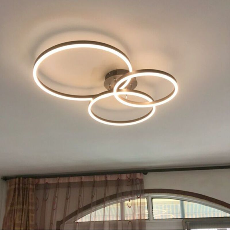 Zeitgenössische runde Einbauleuchte aus Metall in Braun