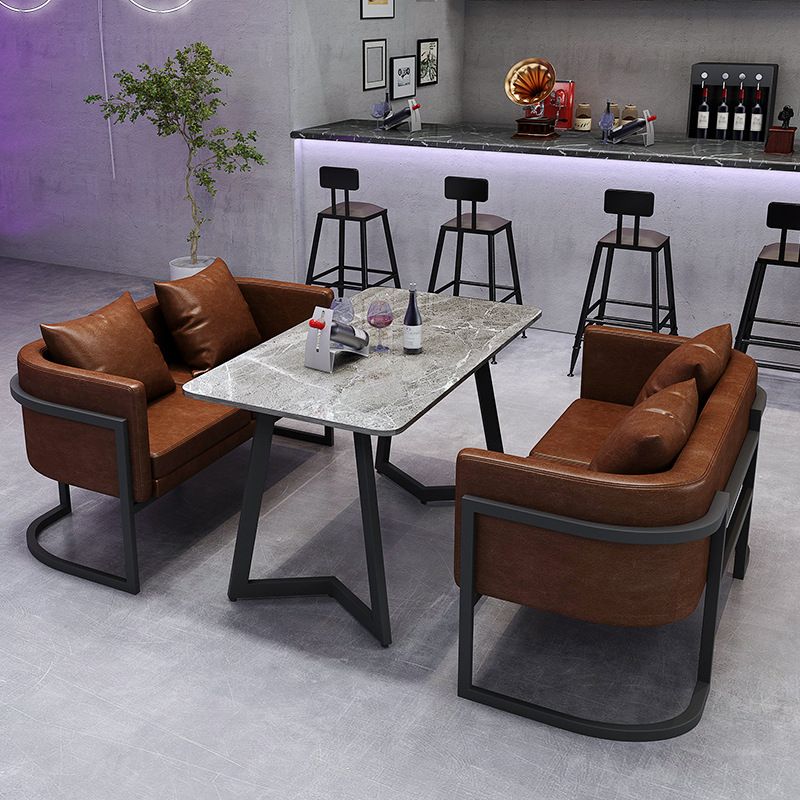 Table de cuisine gris industrielle table de cuisine en pierre fringale avec cadre noir