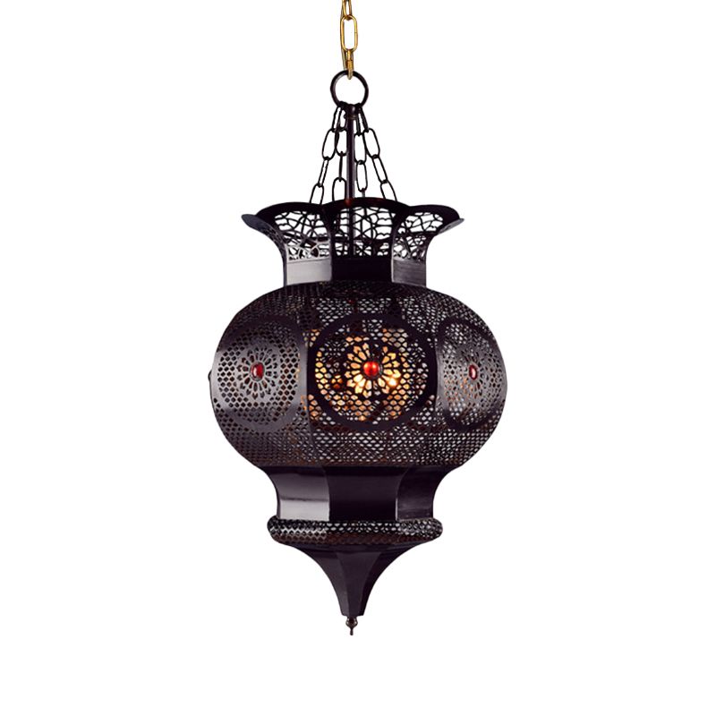 Illuminazione nera a 3 tetti lampada da soffitto vaso in metallo arabo con motivo cavo per camera da letto