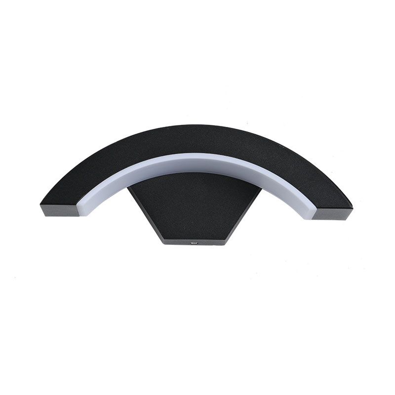 Sconce a forma di arco in acrilico che illumina la lampada da parete moderna a LED nera per esterni
