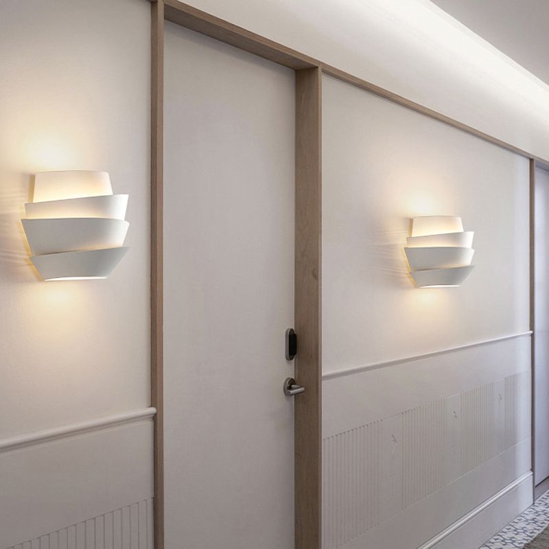 Kids Style 2 - Light Wall Mounted Fixture in White Iron Flower Shape Wall Sconce