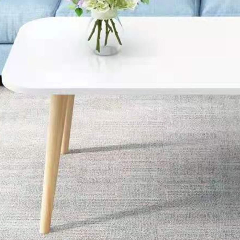 Contemporary Wooden Coffee Table with 4 Natural Legs and Rectangle Top