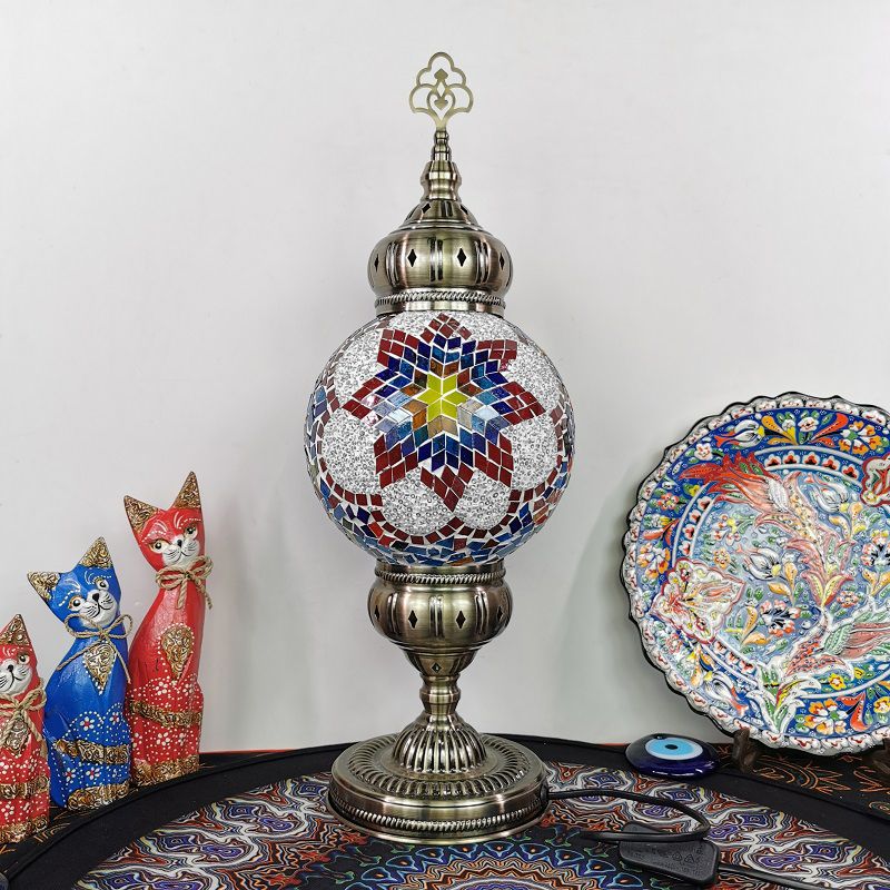 Handcrafted Art Glass Ball Desk Lamp Vintage 1 Head Living Room Nightstand Light in White/Beige/Yellow