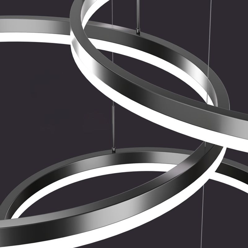 Metal Circle Pendant Chandelier Minimalist Black LED Pendant Light for Living Room