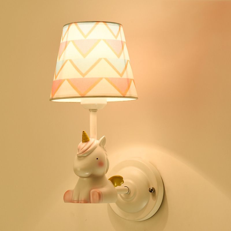 Modern Creative Wall Lamp Resin 1-Light Wall Light for Children's Room