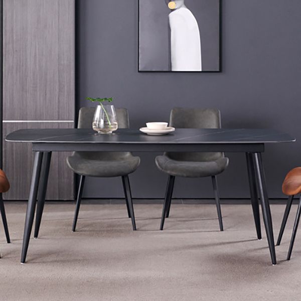 Table à manger rectangulaire en pierre fritrée contemporaine avec une table de base à quatre jambes en noir