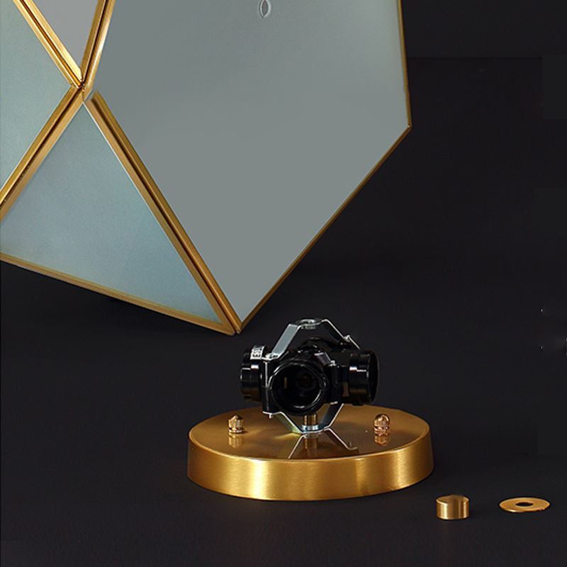 Lámpara de techo geométrica de cobre, montaje empotrado de vidrio esmerilado de estilo colonial para dormitorio