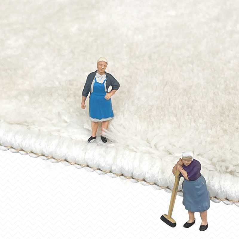 Tapis de tapis simple noir en polyester tapis à rayures Tapis résistant aux taches pour la décoration intérieure