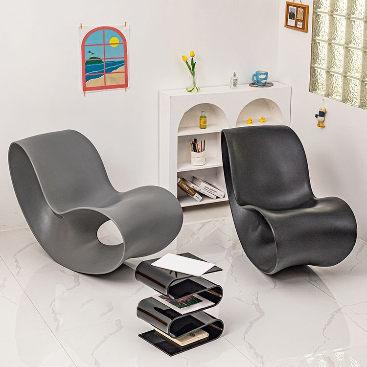 Modern Recycled Plastic Rocker Chair Stain Resistant Rocking Chair for Living Room