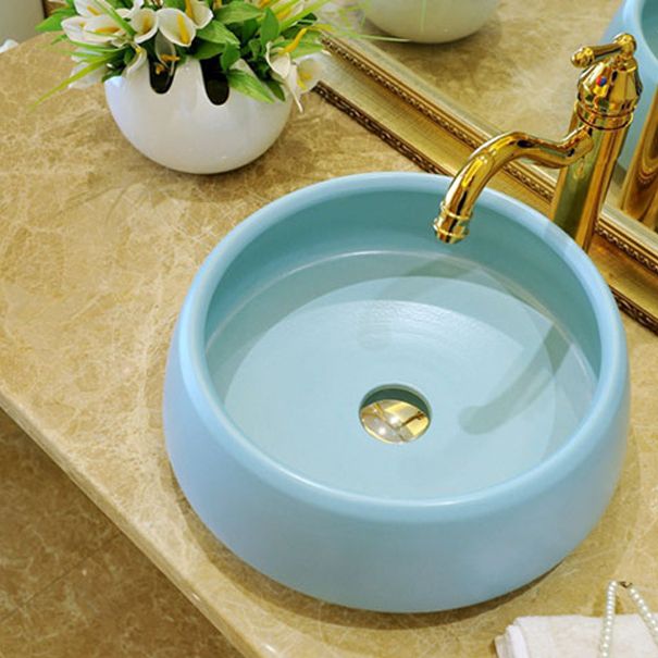Traditional Bathroom Sink Porcelain Round Vessel Sink with Pop-Up Drain