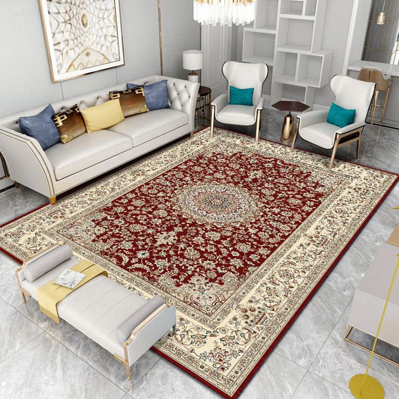 Traditional Flowers Pattern Carpet Polyester Area Rug Stain Resistant Indoor Carpet for Living Room