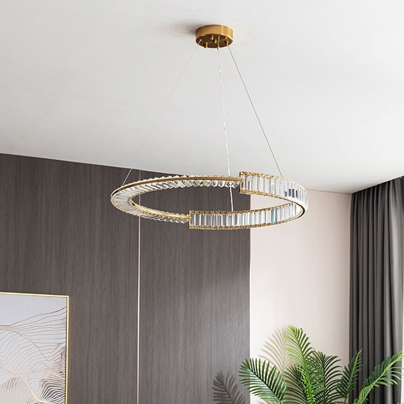 Modern Creative LED Pendant Light Electroplate Iron Linear Chandelier with Crystal Shade