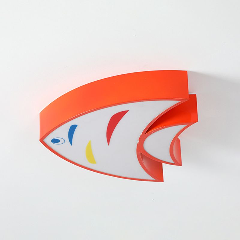 Pesce contemporanea a filo chiaro metallo a sfioramento del soffitto del soffitto per la stanza dei bambini