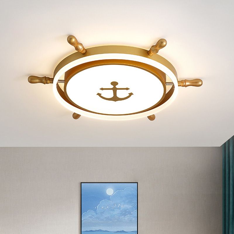 Casque d'or de style créatif pour enfants LED plafonnier encastré en fer forgé avec abat - jour acrylique