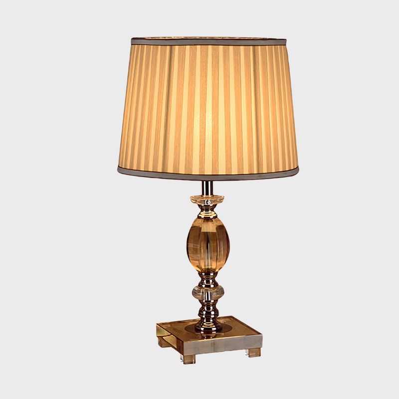 Police de nuit moderniste Lumière claire Crystal 1 Éclairage de bureau de chambre à coucher en beige avec de l'ombre plissée