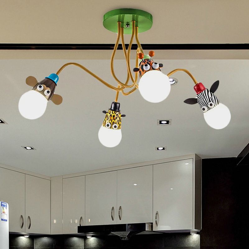 Diervormig plafondarmatuur Cartoon stijl metalen meerkleurige hanglamp voor de kleuterschool