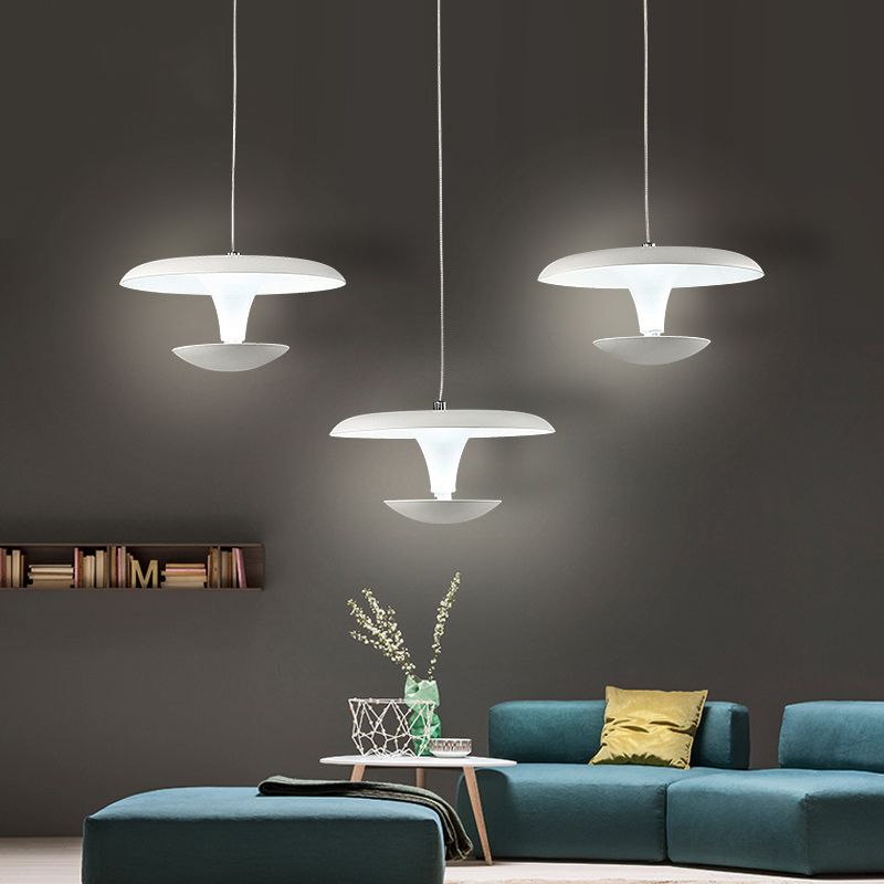 Luz de colgante de disco blanco lámpara de estar de sala de estar de metal creativo moderno, 8.5 "/19.5" de ancho