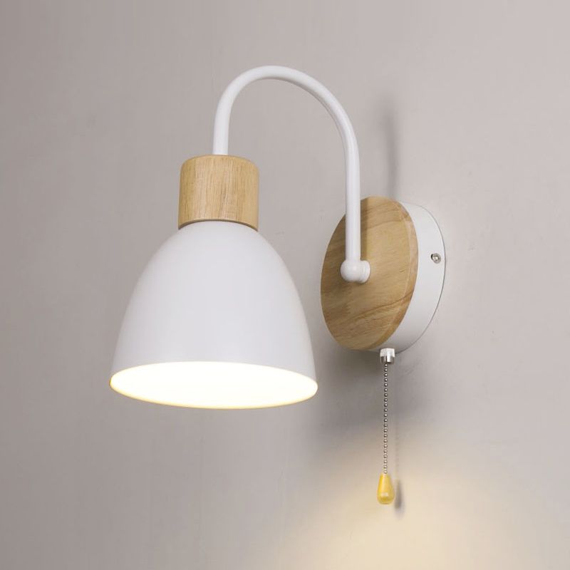 Moderner Stil Flared Leuchtenleuchten Holz 1 leichte Wand montierte Beleuchtung