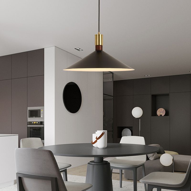 Apparecchio di illuminazione a sospensione in metallo a led industriale per soggiorno per soggiorno