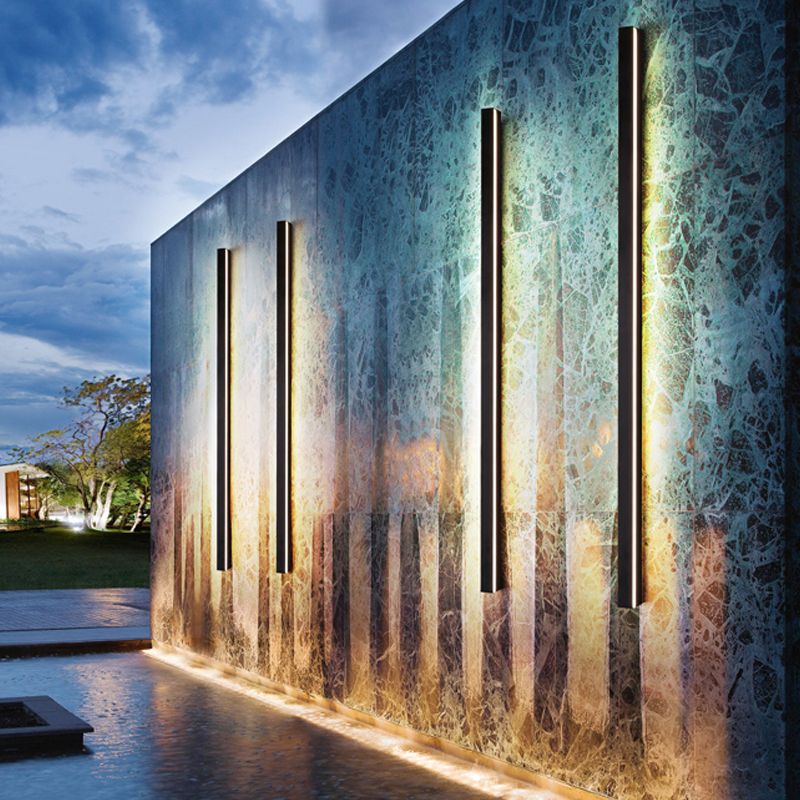 Modern Aluminum Wall Light Black Straight Shape LED Wall Sconce for Outdoors