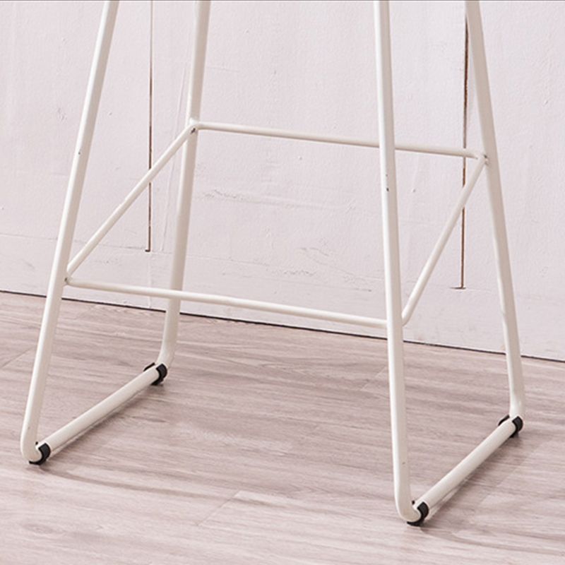 Nordic Style Plastic Bar Stools Footrest Indoor Counter Stool with Metal Legs